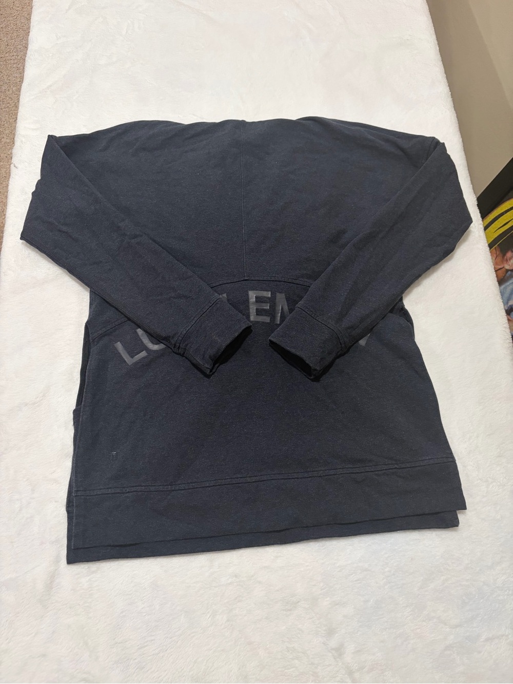 Lululemon Oversized Logo Hoodie Pullover - Size 6 - Picture 3 of 8